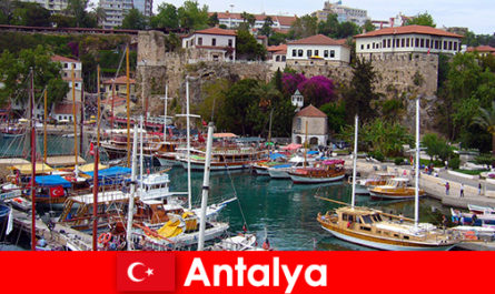 Туреччина курорт Анталія на узбережжі Середземного моря