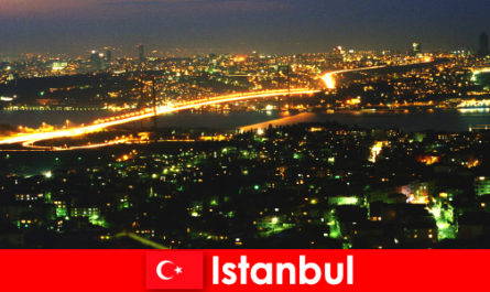 Місто Стамбул для туристів завжди варто поїздка