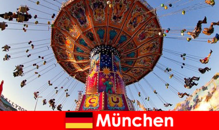 Міжнародні спортивні змагання та Oktoberfests в Мюнхені є магнітом для гостей