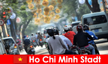 Хошимін місто HCM або HCMC або HCM City відомий як Чайнатаун