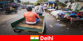 Відпочинок за кордоном Жваві вулиці і багато суєти характеризують Делі в Індії