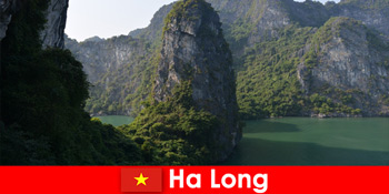 Захоплюючі тури та відпочинок для відпочиваючих в Ха Лонг В’єтнам