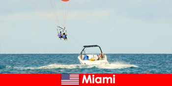 Найкращі ціни в Маямі США для туристів з водних видів спорту з усього світу