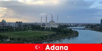 Місцеві екскурсії по Адані Туреччина користуються великою популярністю у незнайомців