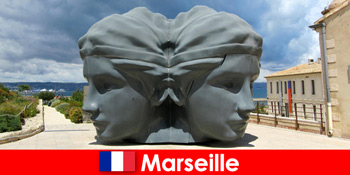 Марсель у Франції дивує іноземців великою кількістю культури та мистецтва