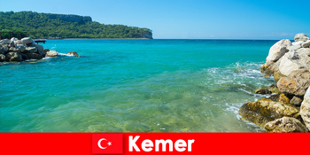 Кемер Де зустрічаються стародавні міста Туреччини та прекрасні пляжі